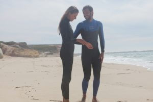 ウェットスーツの洗い方&メンテナンス術を解説！寿命が1年伸びる？