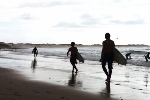 EPSのサーフボードのメリット・デメリット！PUとの違いや体験談も