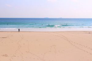 多々戸浜でサーフィン!初心者でも入れる?駐車場やローカルルールも