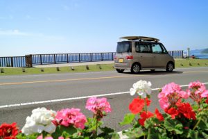 サーフィンに適した軽自動車おすすめ3選!選び方やサーフボードの積み方も