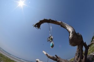 サーファーのアクセサリー！人気ブランドをネックレス・ブレスレット別に！