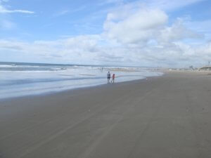 片貝でサーフィン!ポイントの特徴や駐車場は?ローカルルールも