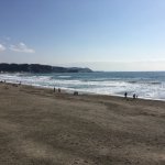 由比ヶ浜でサーフィン！ポイントの特徴や駐車場、ローカルルールは？