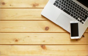 リモートワークで波乗り生活が充実する！？相性が良い・悪い職種とは？