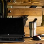 車中泊でWi-Fiを使う方法!バンライフには必須?