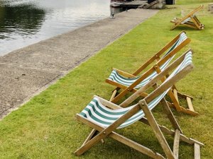 【アウトドア用】リクライニングチェアおすすめ5選！おしゃれな木製も